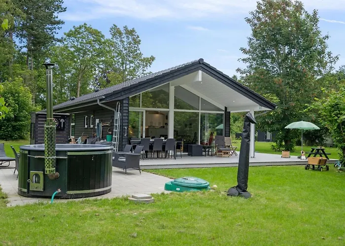 Holiday home Anett - 375m From The Sea By Interhome